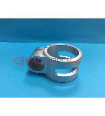 Collare semimanubrio destro...